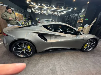 Lotus Emira