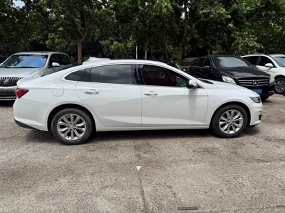 Chevrolet Malibu XL