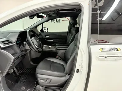 Toyota Granvia