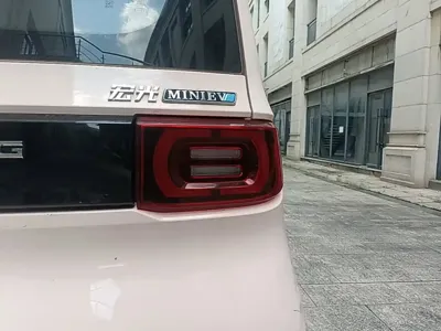 Wuling MINIEV