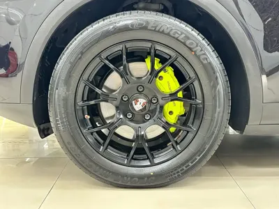 Porsche Cayenne Hybrid