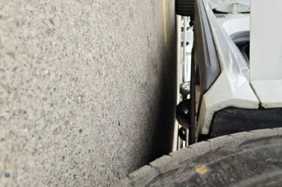 Geely Auto Binray