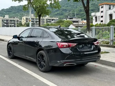Chevrolet Malibu XL