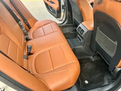 Jaguar XEL