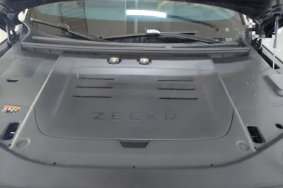 Zeekr 9X
