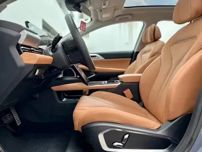 Xpeng P5