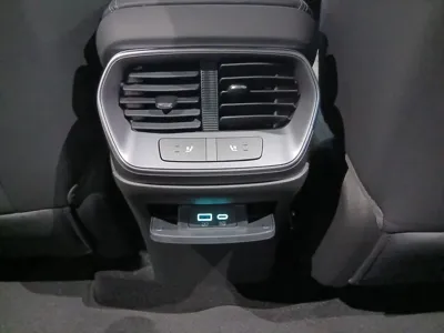 BYD Sealion 7
