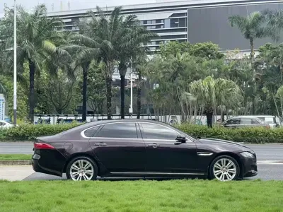 Jaguar XFL