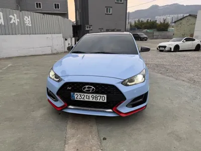 Hyundai Veloster