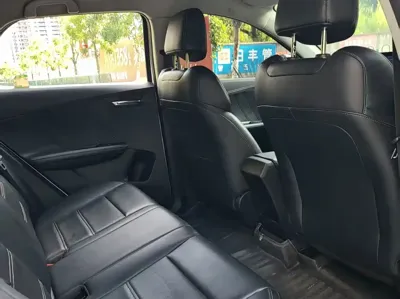 BYD e2