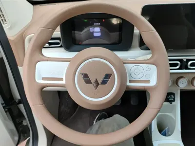 Wuling MINIEV