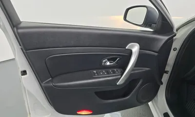 Renault-KoreaSamsung SM5