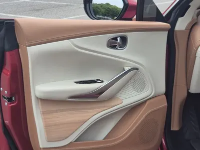 Astonmartin DBX
