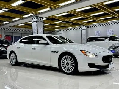 Maserati Quattroporte