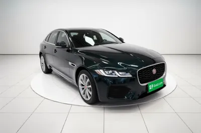 Jaguar XFL