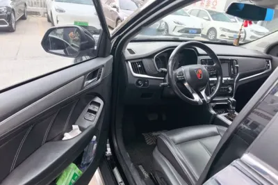 Roewe RX5