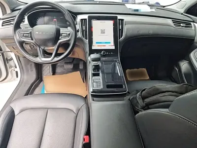 Roewe i6 Max
