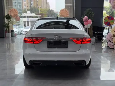 Jaguar XFL