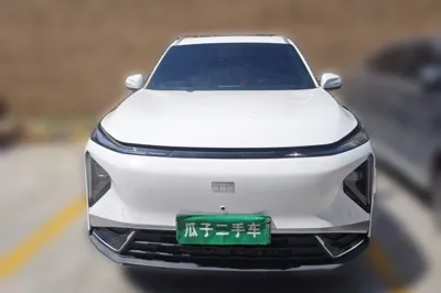 Geely Galaxy L7