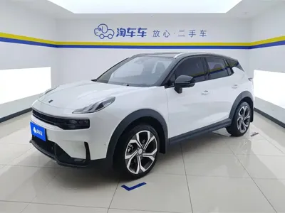 Lynk & Co 06