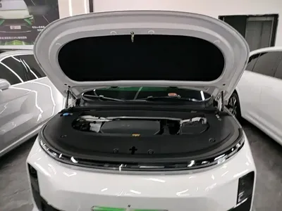 Li Auto Li L6