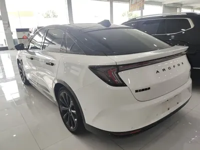 Arcfox Alpha S