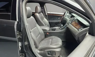 Ford Taurus