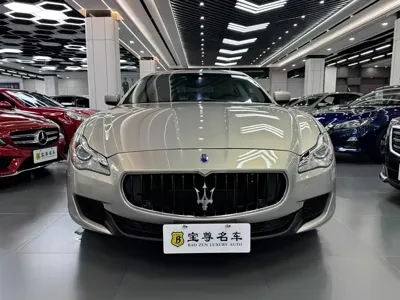 Maserati Quattroporte