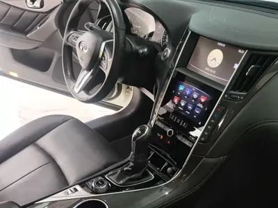 Infiniti Q50L