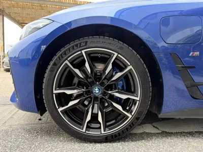 BMW 宝马i4 M