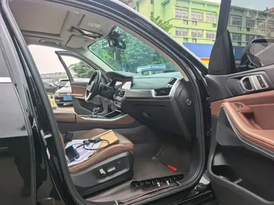 BMW X5 (Import)