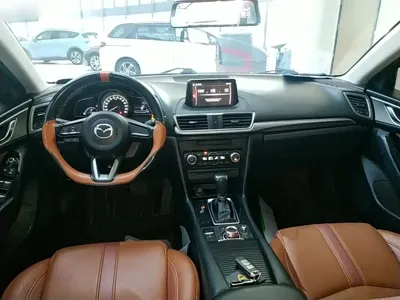 Mazda 3 Axela