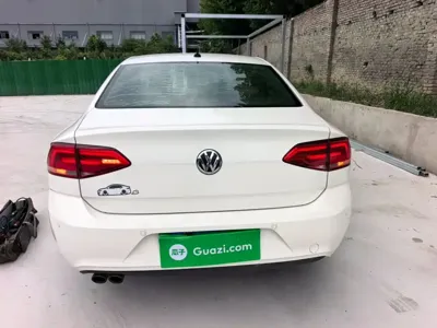 Volkswagen Lamando