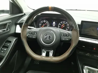 MG MG5