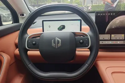 Leapmotor C16