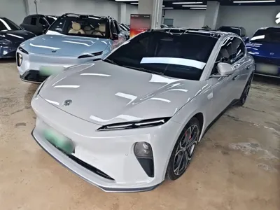 Nio ET5