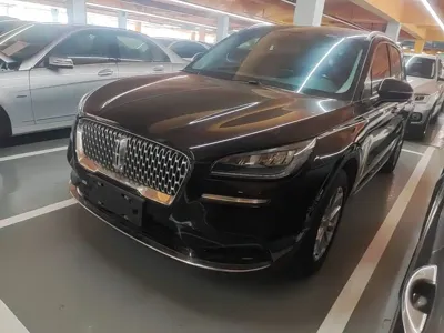 Lincoln Corsair