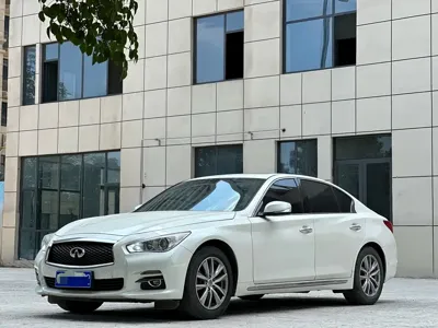 Infiniti Q50L