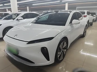 Nio ET5
