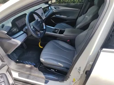 BYD Seal 07 DM-i
