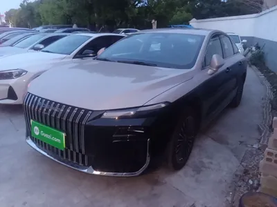 Roewe M7 DMH