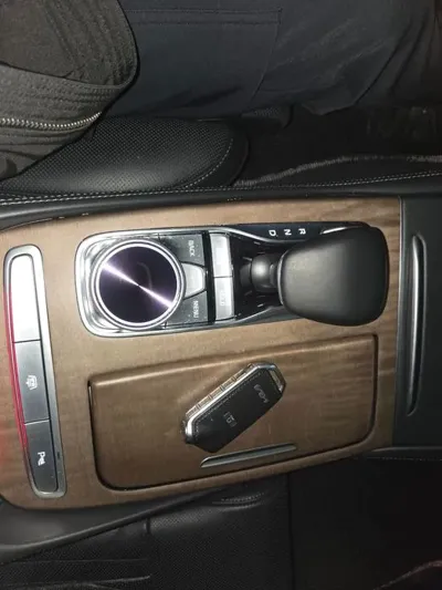 Kia K9