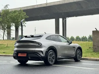 Xiaomi 小米YU7