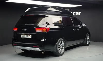 Kia Canival