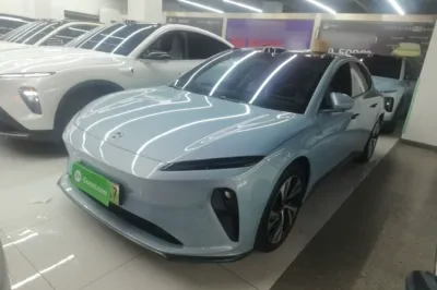 Nio ET5