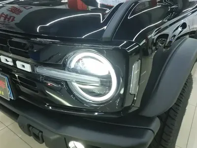 Ford Bronco