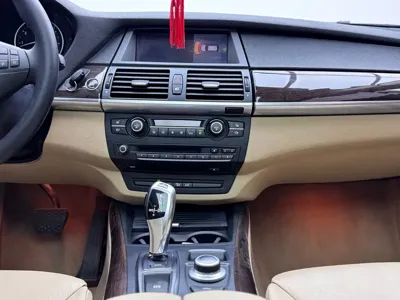 BMW X5 (Import)