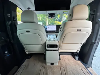Li Auto Li MEGA