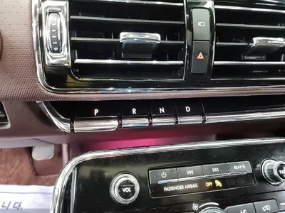 Lincoln Navigator