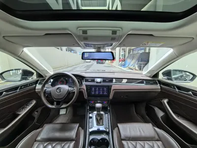Volkswagen Phideon